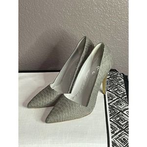 Alice & Olivia Crocodile Texture Heels Embossed Slip On Stiletto Grey Beige 38